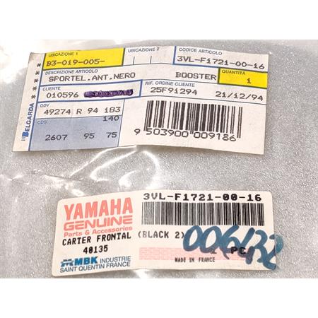 Fianchetto laterale 2 Yamaha, ricambio 3VLF17210016