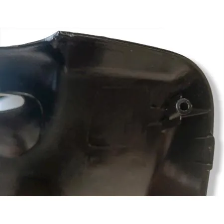4YBF15112000 Parafango anteriore Yamaha