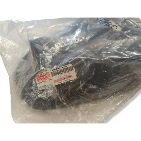 4YBF15112000 Parafango anteriore Yamaha